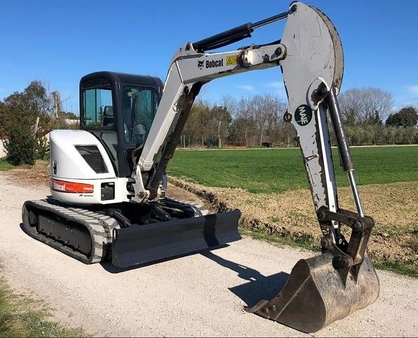 Катрин мини экскаватор. Мини-экскаватор Bobcat 435. Мини-экскаватор Bobcat e45. Bobcat 435 Excavator. Мини-экскаватор Bobcat 435zhs.